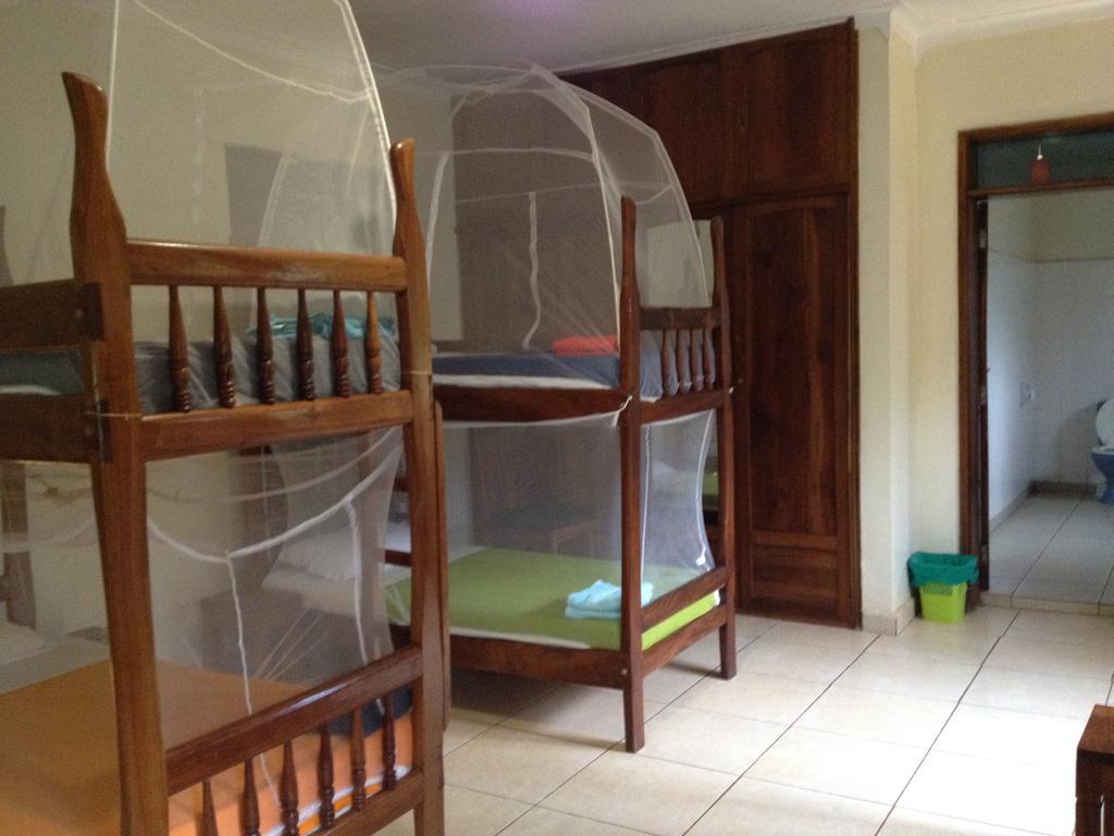 Bikeventures House Uganda Hotel Jinja Bagian luar foto