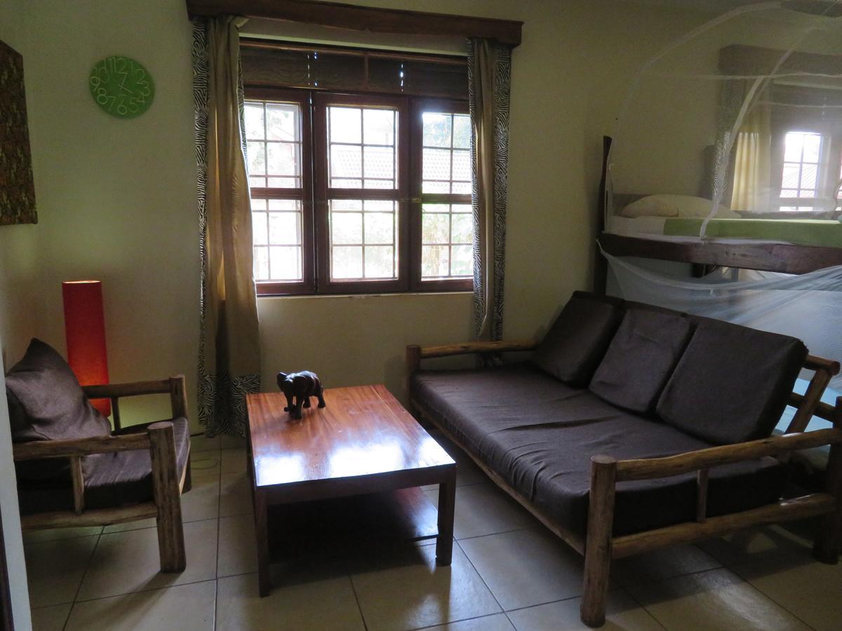 Bikeventures House Uganda Hotel Jinja Bagian luar foto